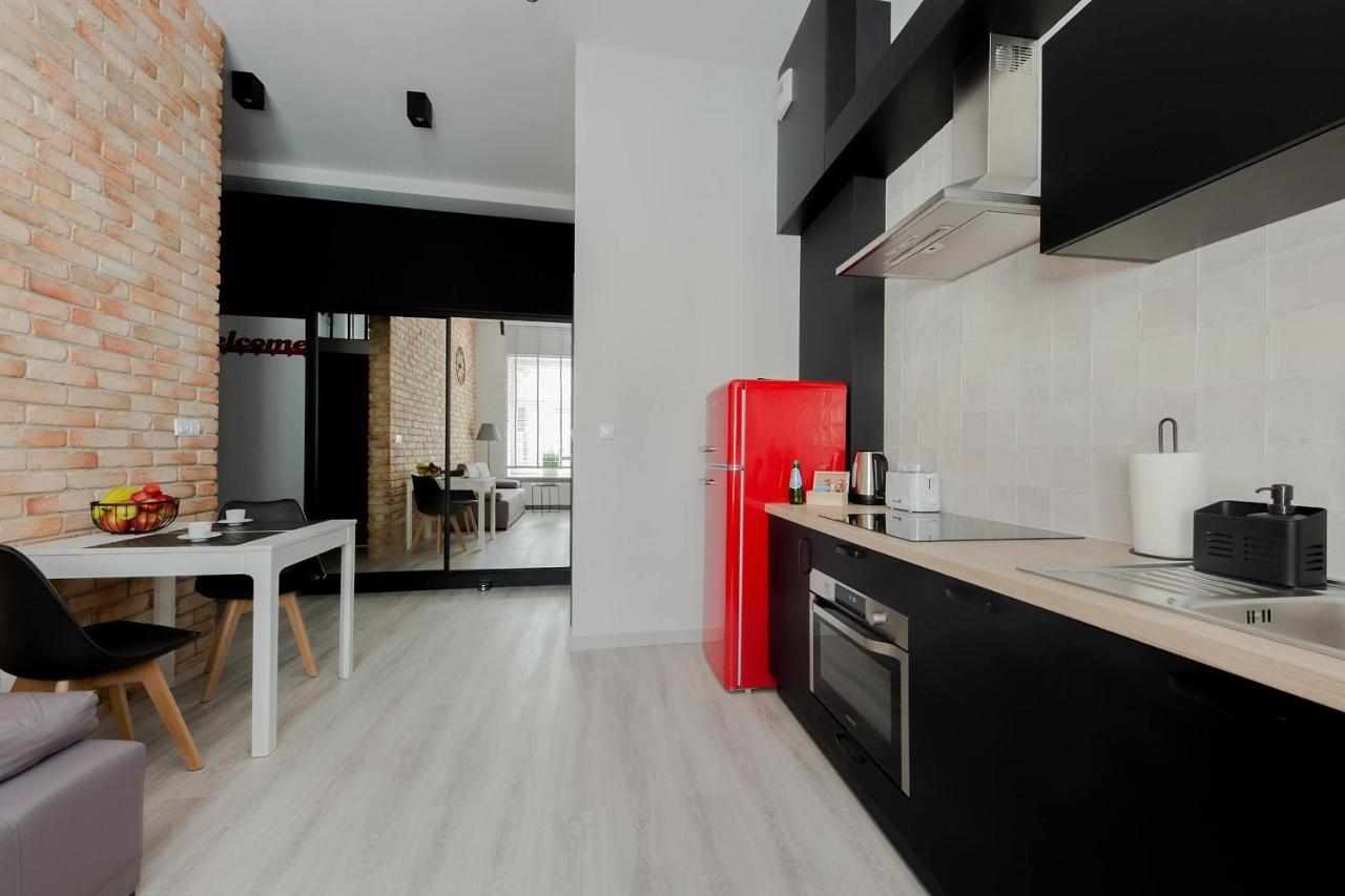 4 Eco Apart Chateau Jagiellonska 22 Warszawa Old Town ภายนอก รูปภาพ