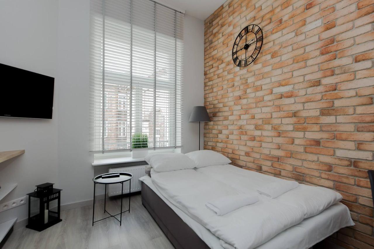 4 Eco Apart Chateau Jagiellonska 22 Warszawa Old Town ภายนอก รูปภาพ